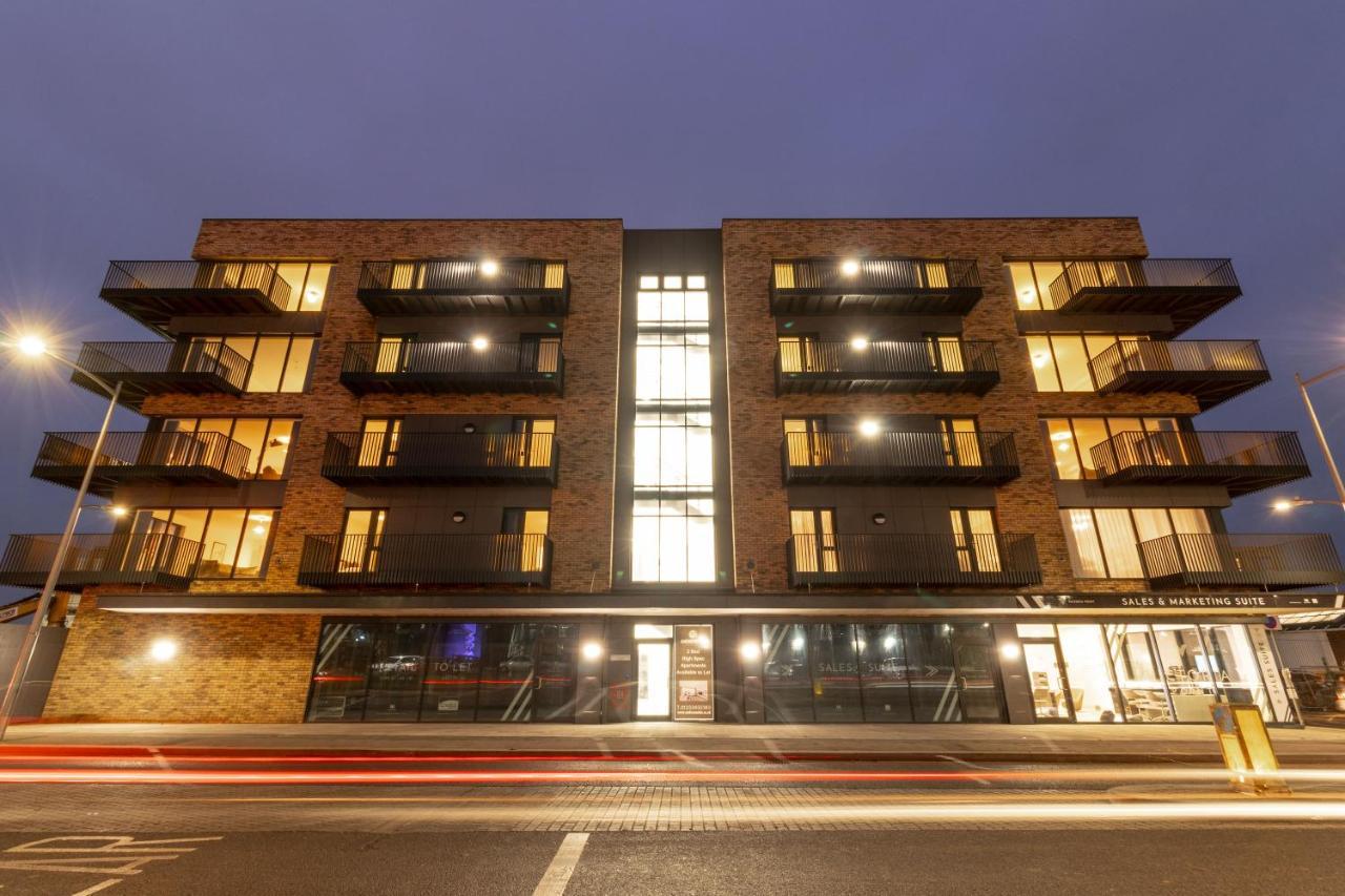 Seven Living Ashford - Modern And Spacious Apartments Экстерьер фото