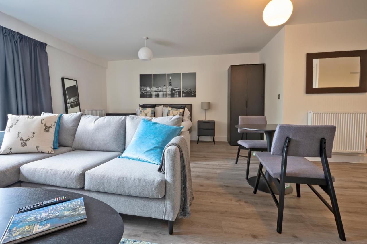 Seven Living Ashford - Modern And Spacious Apartments Экстерьер фото