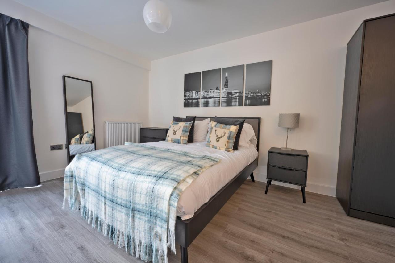 Seven Living Ashford - Modern And Spacious Apartments Экстерьер фото